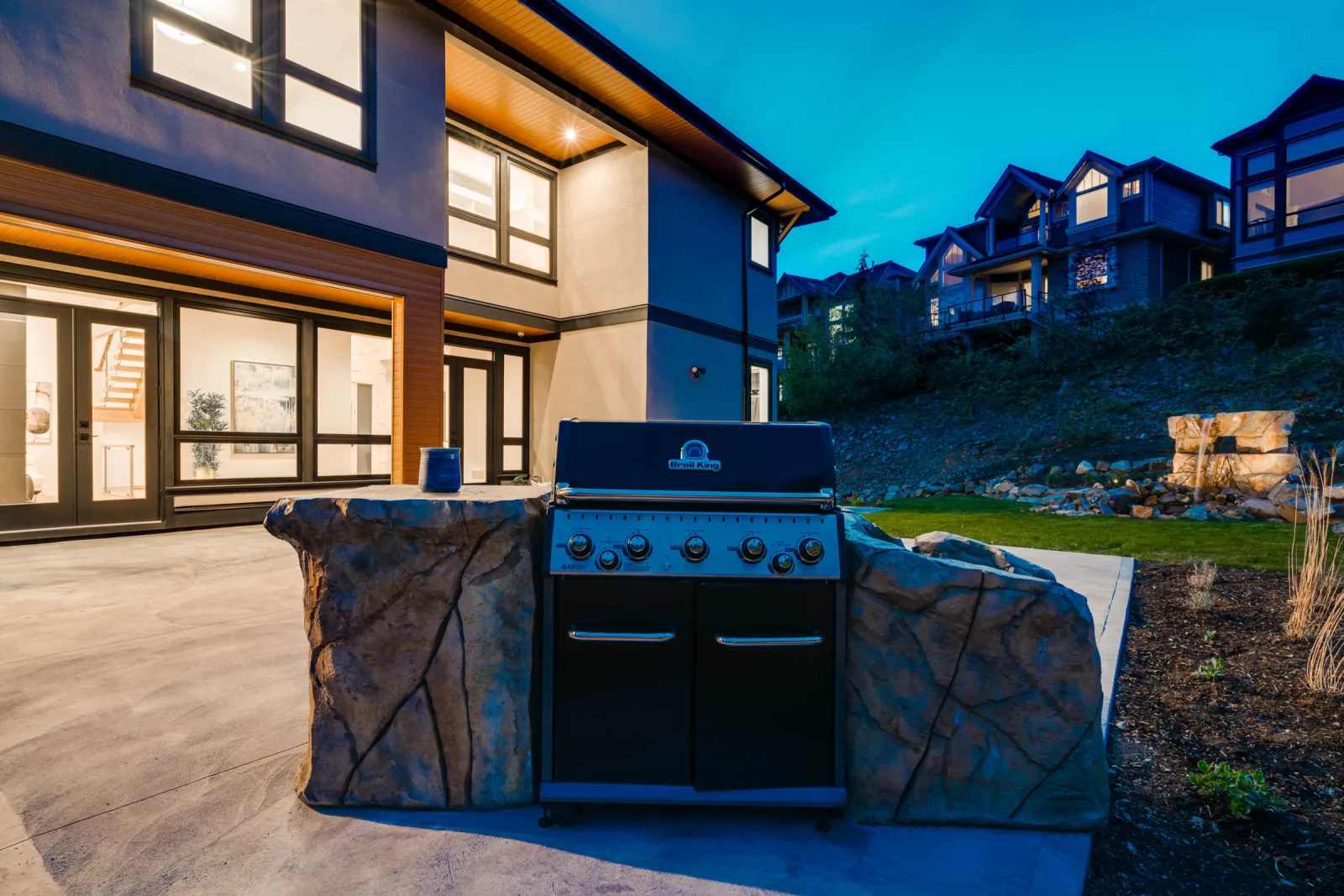 Eagle Mountain Contemporary, Coquitlam, BC detail view 7
