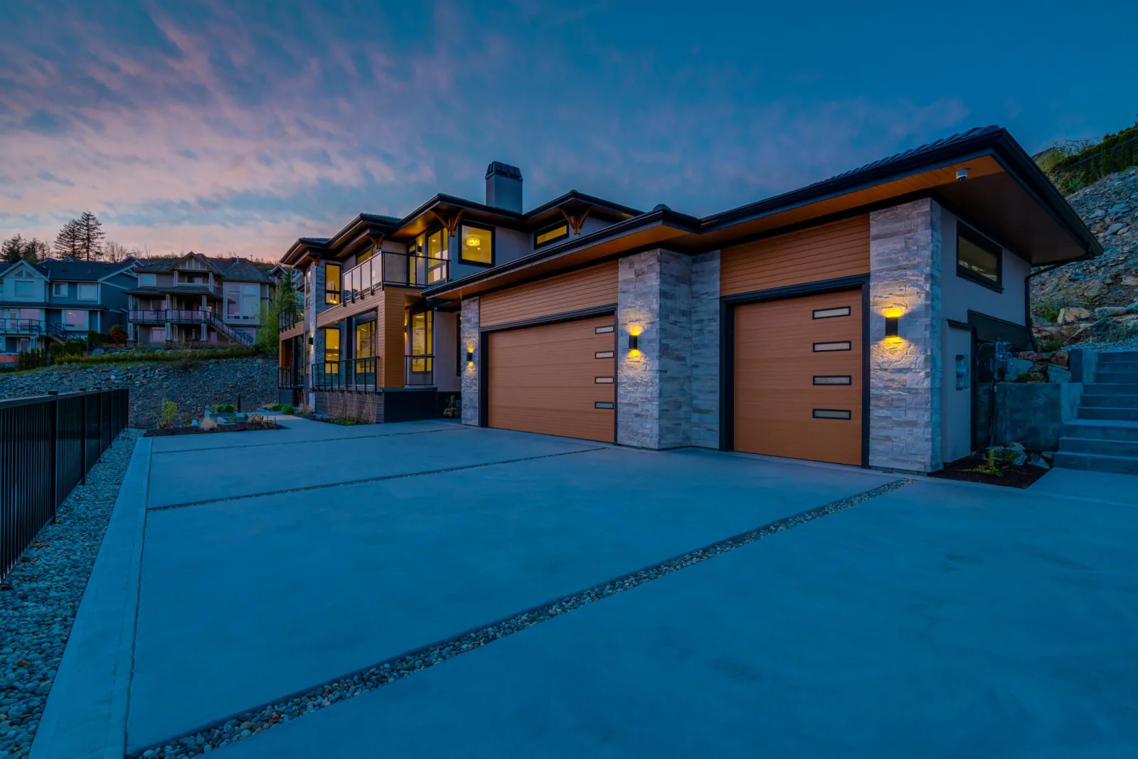 Eagle Mountain Contemporary, Coquitlam, BC detail view 9