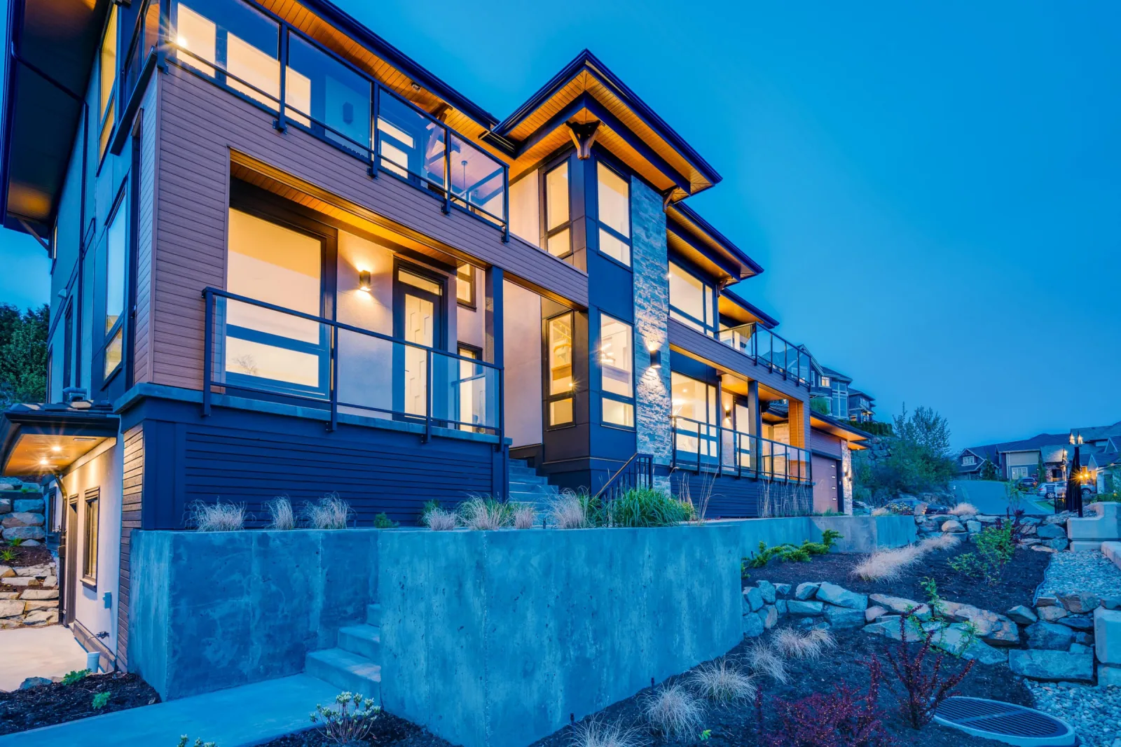 Eagle Mountain Contemporary, Coquitlam, BC detail view 14