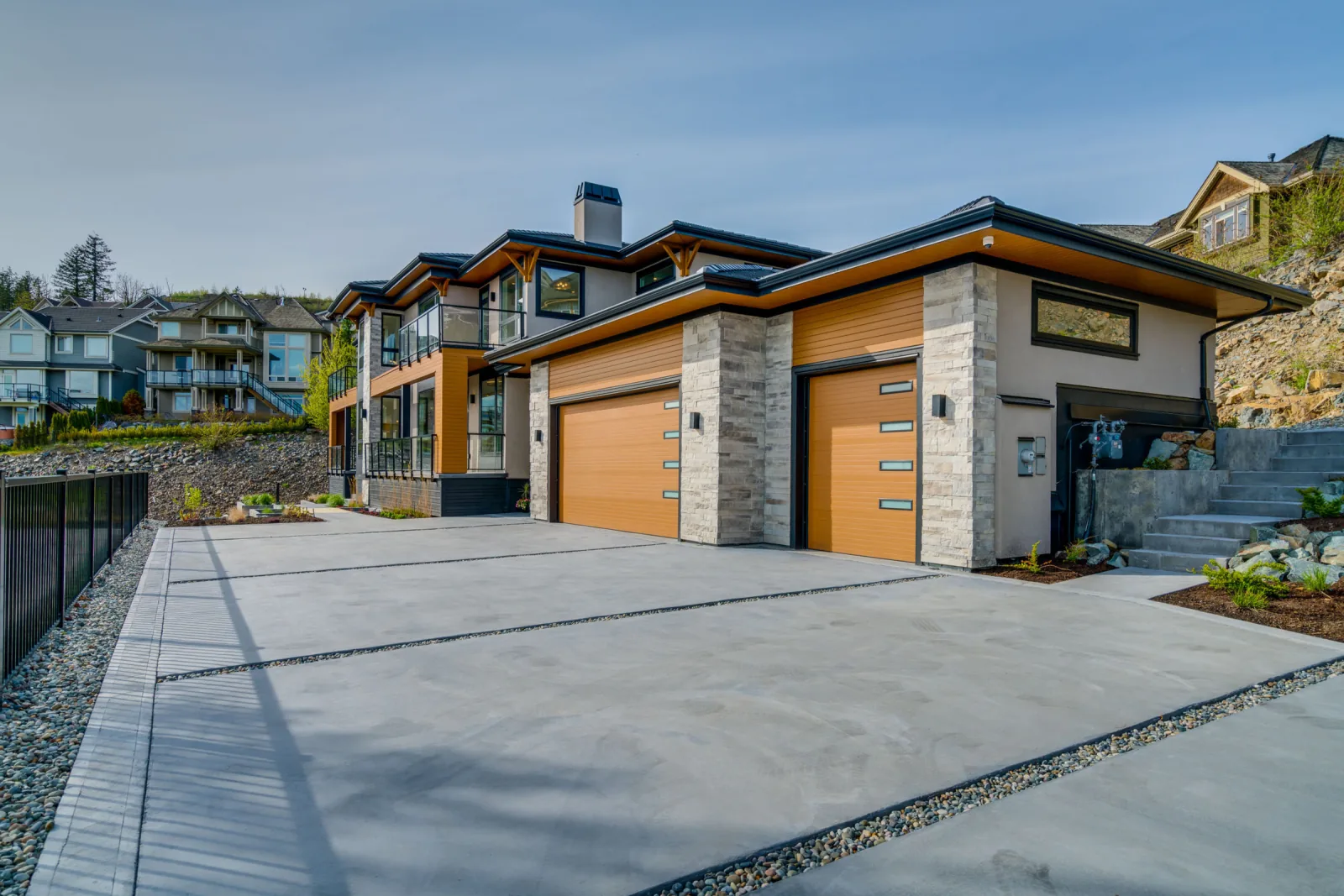 Eagle Mountain Contemporary, Coquitlam, BC detail view 17