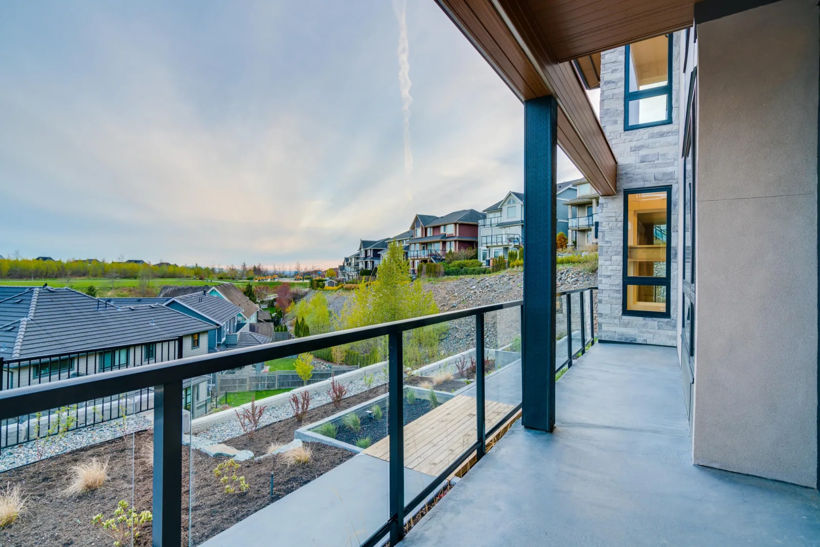 Eagle Mountain Contemporary, Coquitlam, BC detail view 35