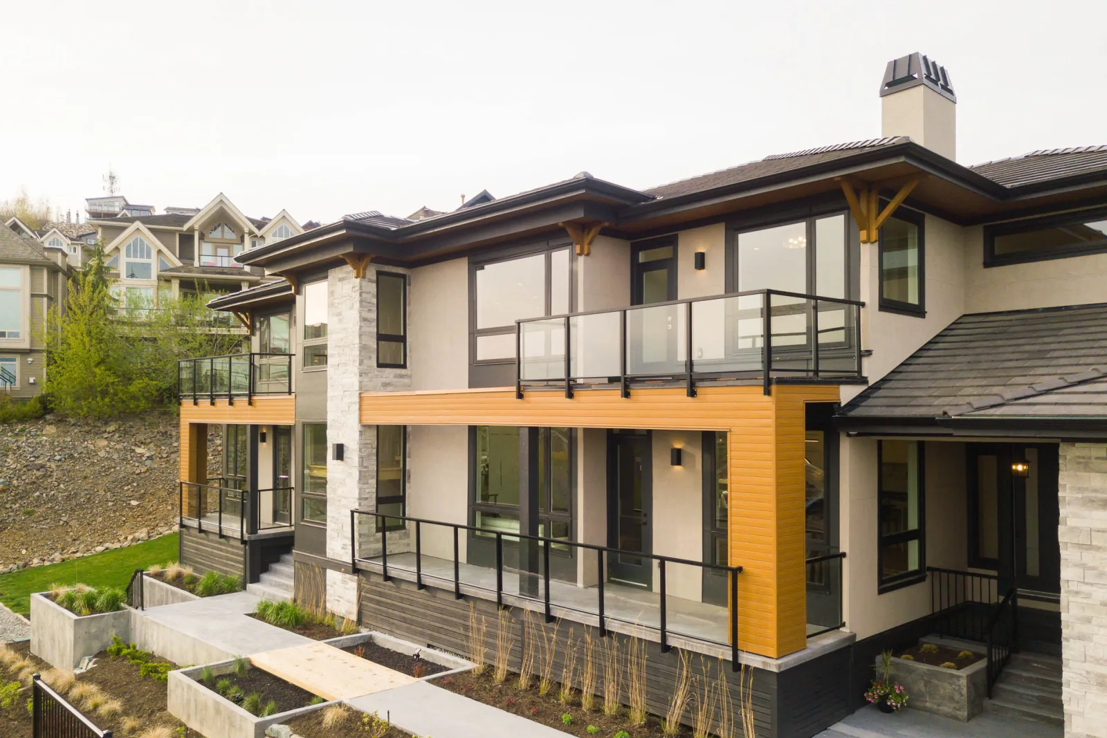 Eagle Mountain Contemporary, Coquitlam, BC detail view 38