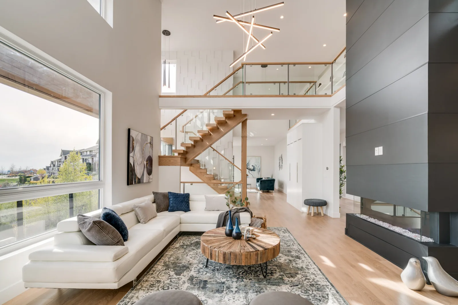 Eagle Mountain Contemporary, Coquitlam, BC detail view 55