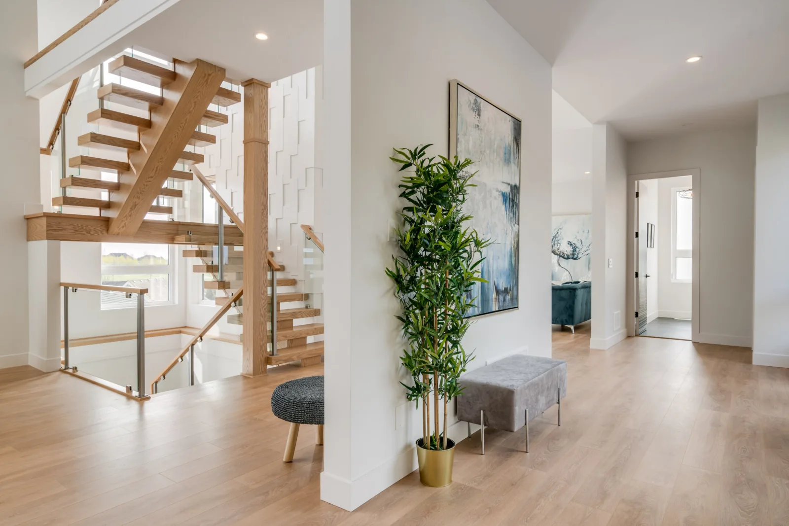 Eagle Mountain Contemporary, Coquitlam, BC detail view 60