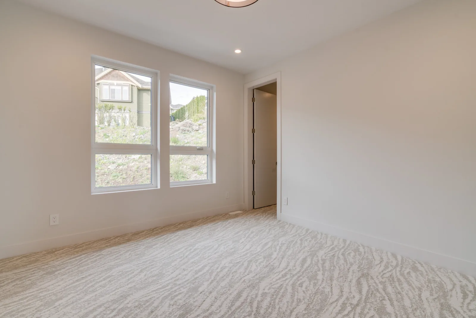 Eagle Mountain Contemporary, Coquitlam, BC detail view 67