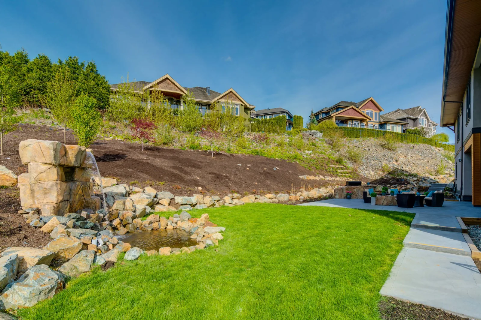 Eagle Mountain Contemporary, Coquitlam, BC detail view 76