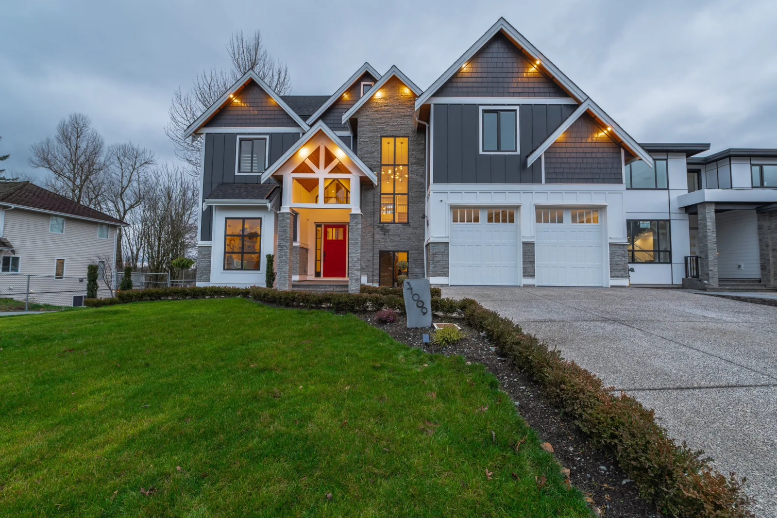 Modern Farmhouse, West Abbotsford