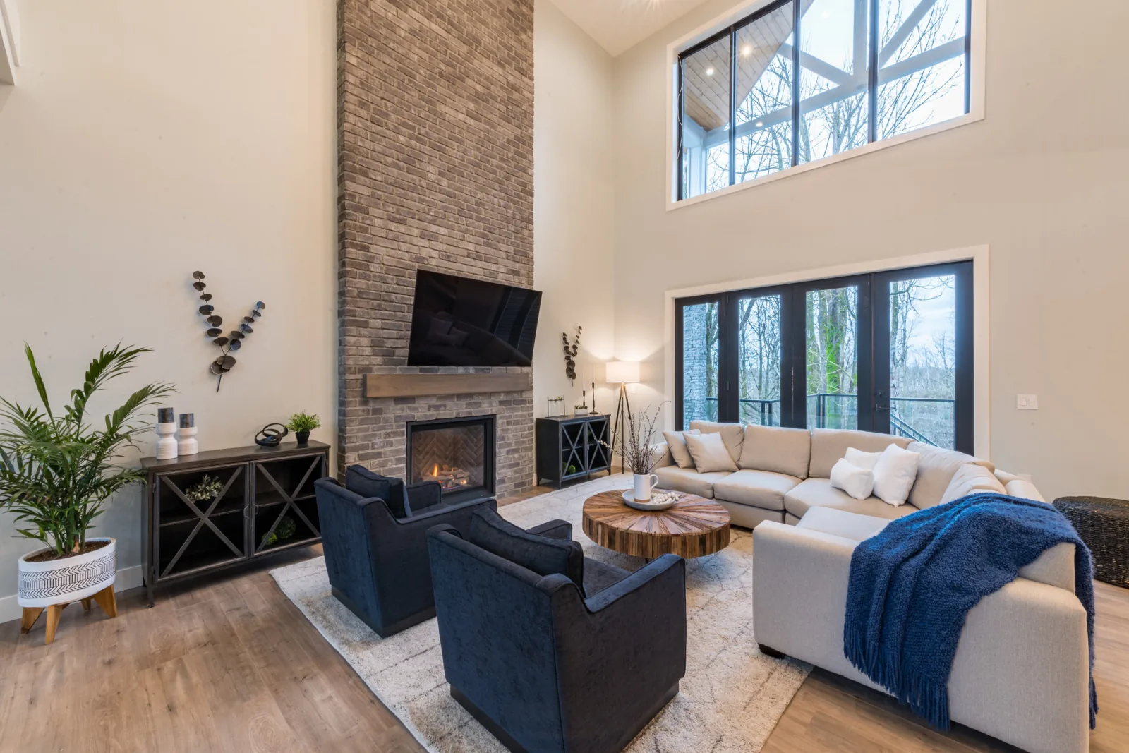 Modern Farmhouse, West Abbotsford, West Abbotsford, BC detail view 28
