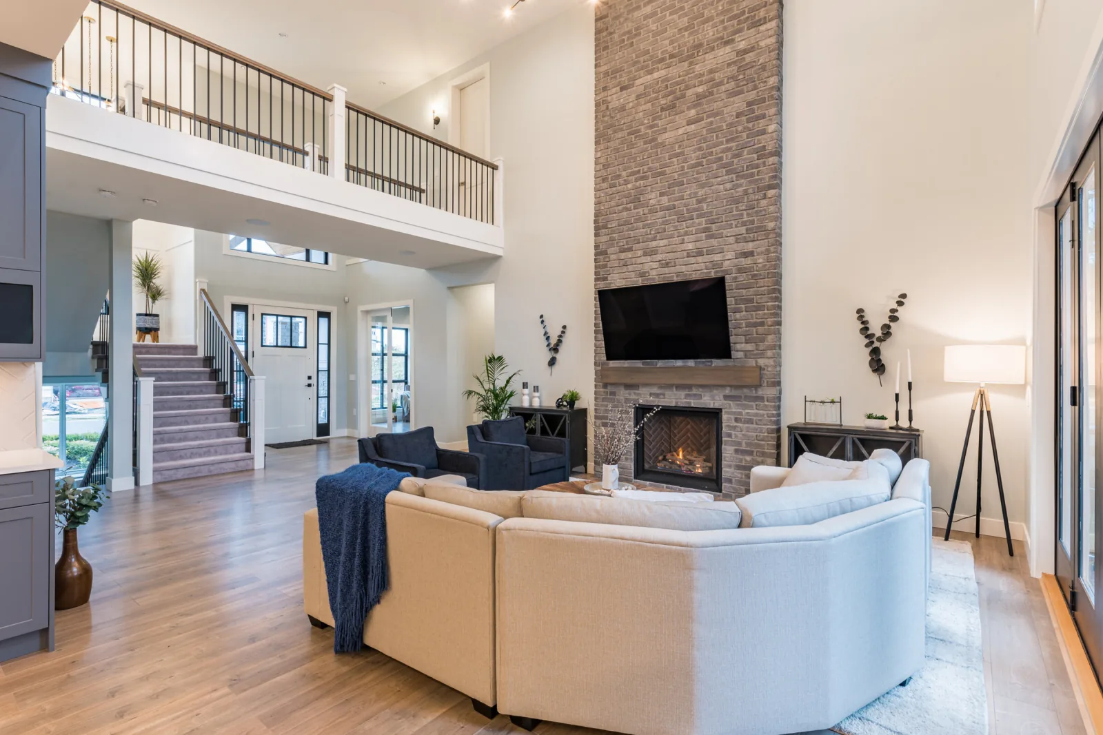 Modern Farmhouse, West Abbotsford, West Abbotsford, BC detail view 32